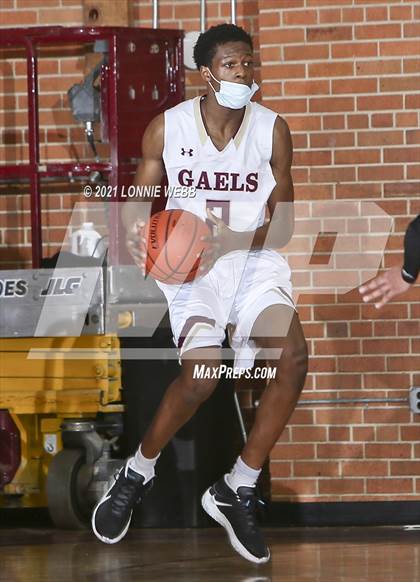 Thumbnail 1 in Archbishop Stepinac @ Iona Prep (Brother Stoudt Best of 7 Series Game 2) photogallery.