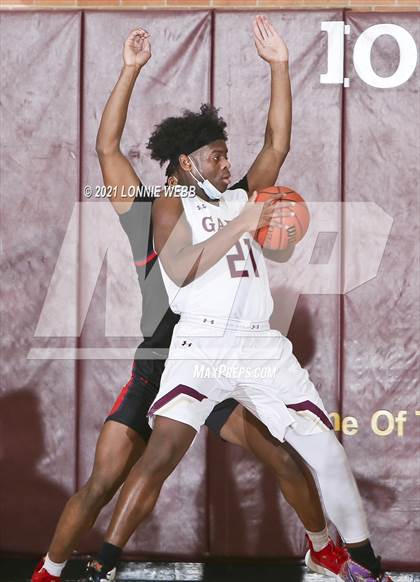 Thumbnail 1 in Archbishop Stepinac @ Iona Prep (Brother Stoudt Best of 7 Series Game 2) photogallery.