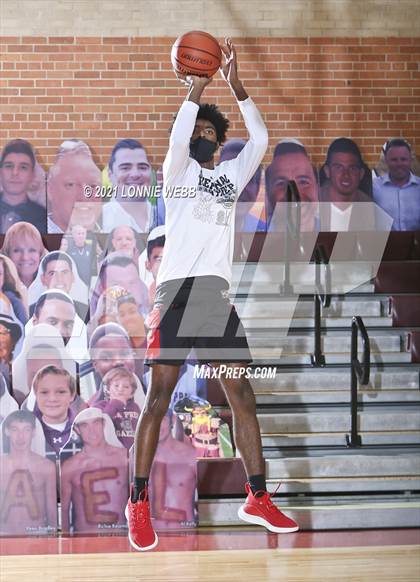 Thumbnail 3 in Archbishop Stepinac @ Iona Prep (Brother Stoudt Best of 7 Series Game 2) photogallery.