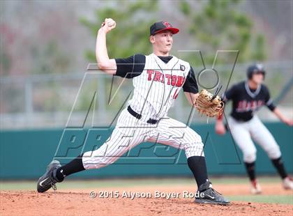 Thumbnail 2 in Lambert vs. San Clemente (National High School Invitational) photogallery.