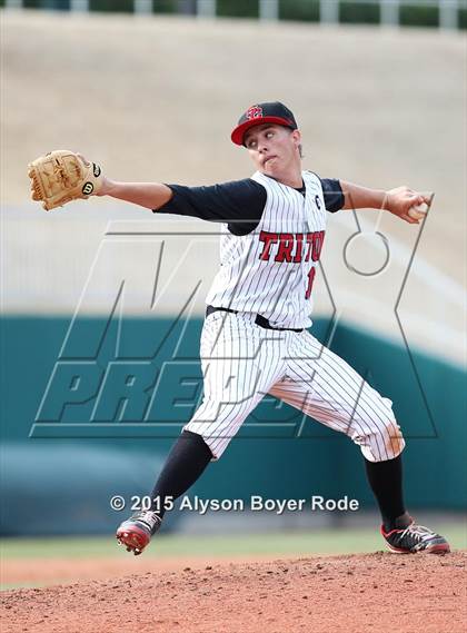 Thumbnail 2 in Lambert vs. San Clemente (National High School Invitational) photogallery.