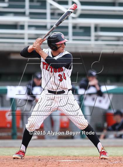 Thumbnail 2 in Lambert vs. San Clemente (National High School Invitational) photogallery.