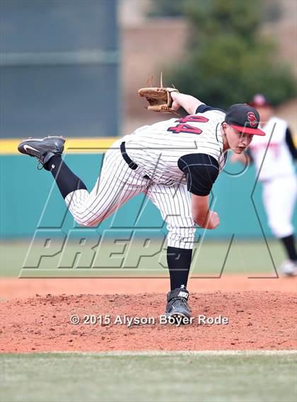 Thumbnail 3 in Lambert vs. San Clemente (National High School Invitational) photogallery.
