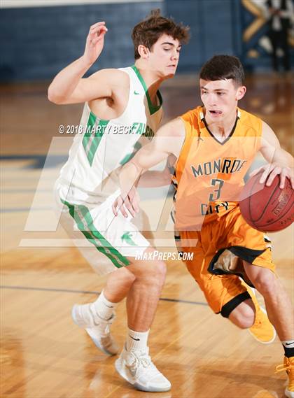 Thumbnail 1 in Blair Oaks vs Monroe City (Central Bank Shootout) photogallery.
