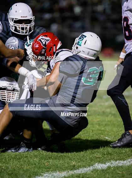 Thumbnail 2 in Eagle Rock vs Alerta photogallery.