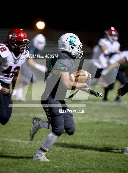 Thumbnail 3 in Eagle Rock vs Alerta photogallery.