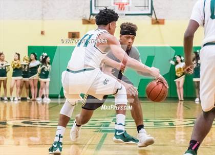Thumbnail 3 in Rio Linda @ Moreau Catholic photogallery.