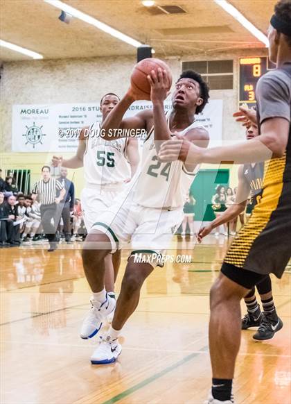 Thumbnail 3 in Rio Linda @ Moreau Catholic photogallery.
