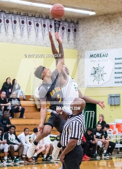 Thumbnail 3 in Rio Linda @ Moreau Catholic photogallery.