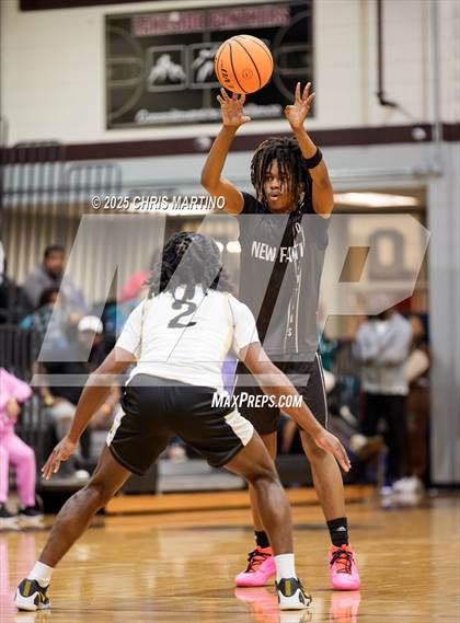 Thumbnail 2 in Butler vs. New Faith Christian Academy (Ricky Moore Invitational) photogallery.