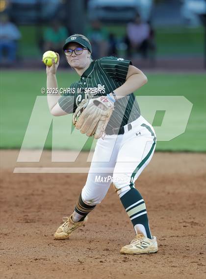 Thumbnail 3 in Melbourne Central Catholic @ Trinity Catholic (FHSAA Region 2, 2A  Semifinals) photogallery.