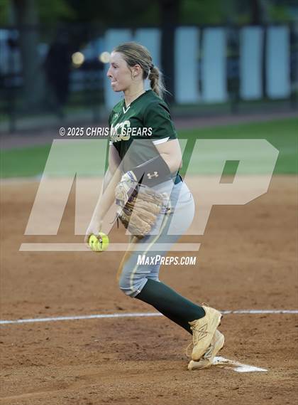 Thumbnail 1 in Melbourne Central Catholic @ Trinity Catholic (FHSAA Region 2, 2A  Semifinals) photogallery.