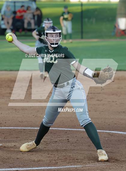 Thumbnail 2 in Melbourne Central Catholic @ Trinity Catholic (FHSAA Region 2, 2A  Semifinals) photogallery.