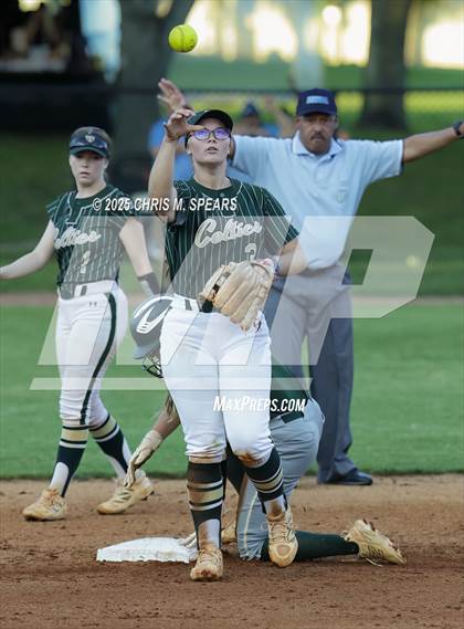Thumbnail 3 in Melbourne Central Catholic @ Trinity Catholic (FHSAA Region 2, 2A  Semifinals) photogallery.