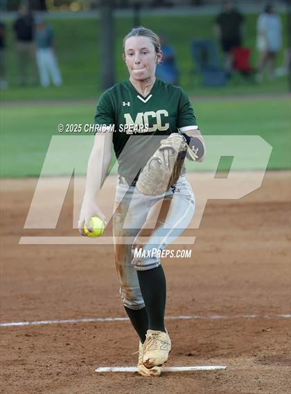 Thumbnail 2 in Melbourne Central Catholic @ Trinity Catholic (FHSAA Region 2, 2A  Semifinals) photogallery.