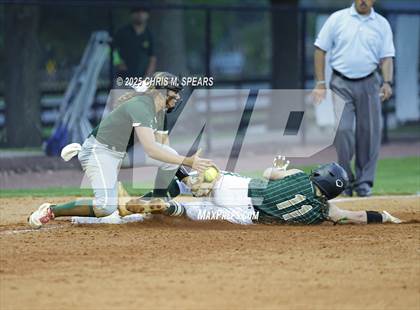 Thumbnail 3 in Melbourne Central Catholic @ Trinity Catholic (FHSAA Region 2, 2A  Semifinals) photogallery.