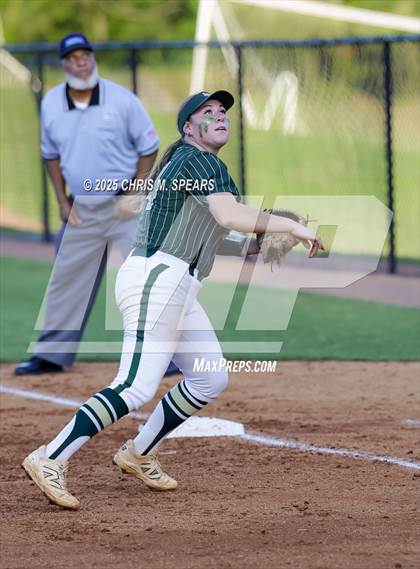 Thumbnail 3 in Melbourne Central Catholic @ Trinity Catholic (FHSAA Region 2, 2A  Semifinals) photogallery.