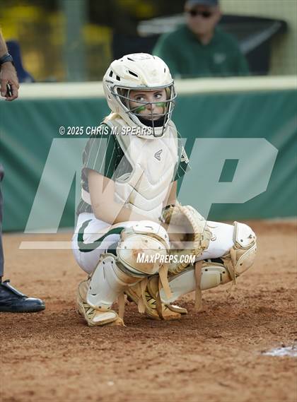 Thumbnail 1 in Melbourne Central Catholic @ Trinity Catholic (FHSAA Region 2, 2A  Semifinals) photogallery.
