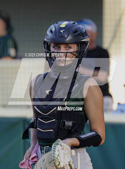 Thumbnail 3 in Melbourne Central Catholic @ Trinity Catholic (FHSAA Region 2, 2A  Semifinals) photogallery.