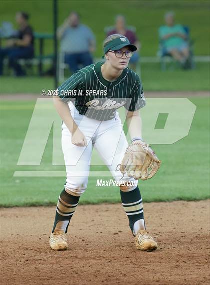 Thumbnail 2 in Melbourne Central Catholic @ Trinity Catholic (FHSAA Region 2, 2A  Semifinals) photogallery.