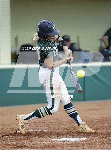 Thumbnail 1 in Melbourne Central Catholic @ Trinity Catholic (FHSAA Region 2, 2A  Semifinals) photogallery.