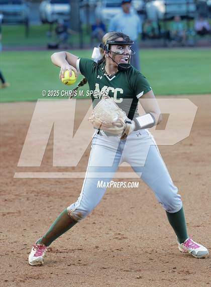 Thumbnail 3 in Melbourne Central Catholic @ Trinity Catholic (FHSAA Region 2, 2A  Semifinals) photogallery.