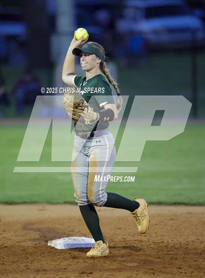 Thumbnail 1 in Melbourne Central Catholic @ Trinity Catholic (FHSAA Region 2, 2A  Semifinals) photogallery.