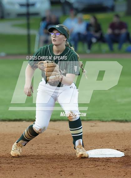 Thumbnail 3 in Melbourne Central Catholic @ Trinity Catholic (FHSAA Region 2, 2A  Semifinals) photogallery.