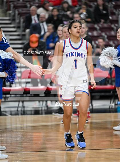 Thumbnail 2 in Coeur d'Alene vs. Eagle (IHSAA 5A Quarterfinals) photogallery.