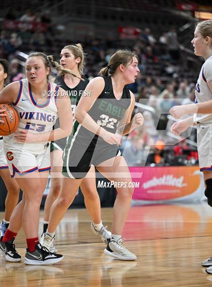 Thumbnail 3 in Coeur d'Alene vs. Eagle (IHSAA 5A Quarterfinals) photogallery.