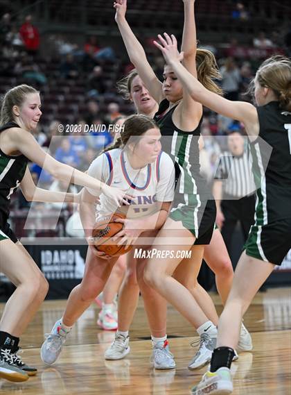 Thumbnail 3 in Coeur d'Alene vs. Eagle (IHSAA 5A Quarterfinals) photogallery.