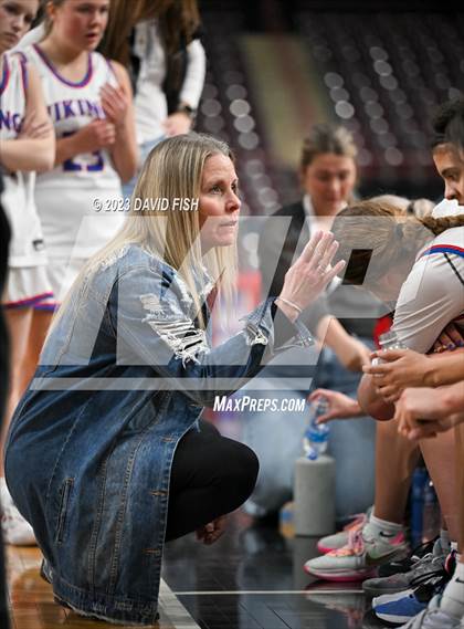 Thumbnail 2 in Coeur d'Alene vs. Eagle (IHSAA 5A Quarterfinals) photogallery.