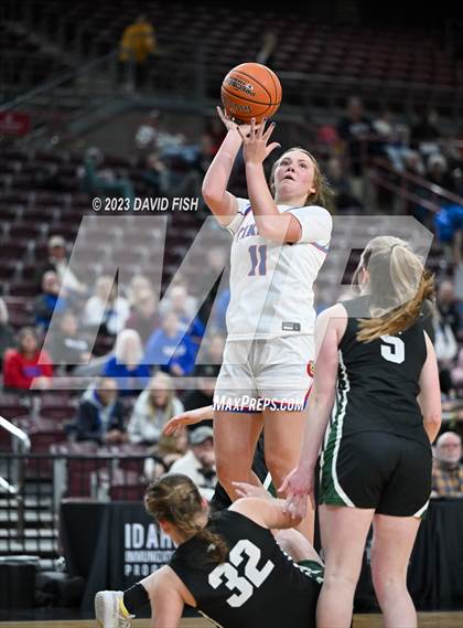 Thumbnail 2 in Coeur d'Alene vs. Eagle (IHSAA 5A Quarterfinals) photogallery.