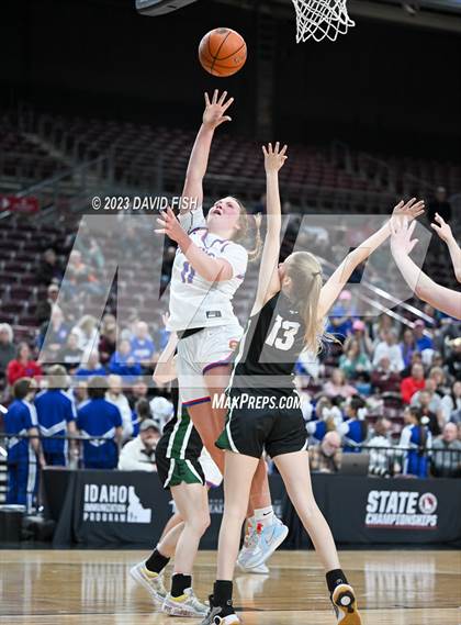 Thumbnail 3 in Coeur d'Alene vs. Eagle (IHSAA 5A Quarterfinals) photogallery.