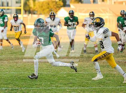 Thumbnail 2 in King/Drew @ Hamilton (CIF SS Division 1 Round 1) photogallery.
