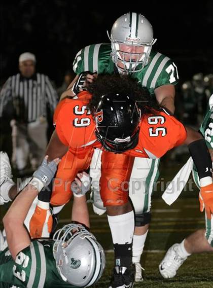 Thumbnail 2 in Pittsburg vs. De La Salle (CIF NCS D1 Final) photogallery.
