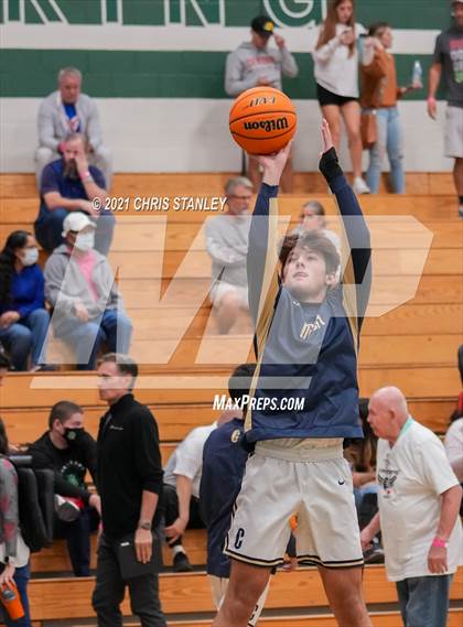 Thumbnail 2 in Cathedral vs. Queen Creek photogallery.