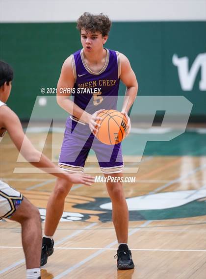 Thumbnail 2 in Cathedral vs. Queen Creek photogallery.