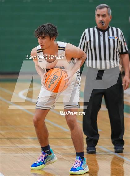 Thumbnail 3 in Cathedral vs. Queen Creek photogallery.