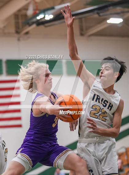 Thumbnail 1 in Cathedral vs. Queen Creek photogallery.