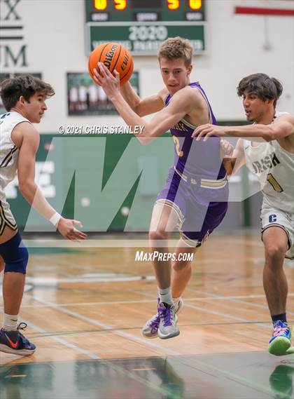 Thumbnail 2 in Cathedral vs. Queen Creek photogallery.