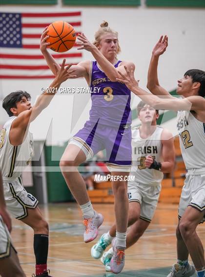 Thumbnail 1 in Cathedral vs. Queen Creek photogallery.