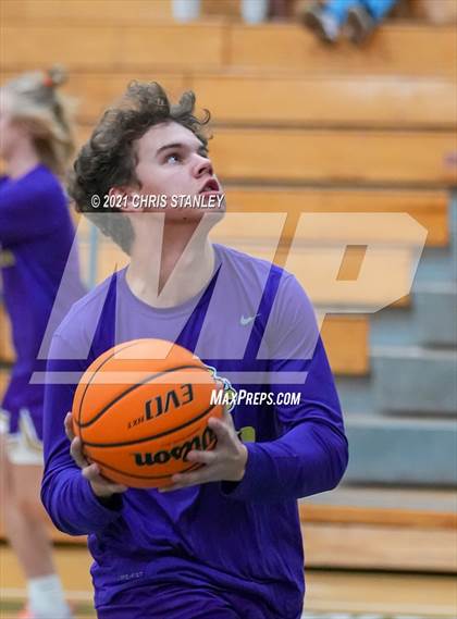 Thumbnail 3 in Cathedral vs. Queen Creek photogallery.
