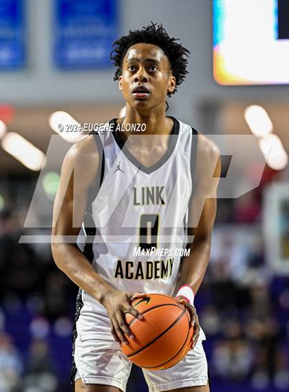 Thumbnail 2 in Columbus vs. Link Academy (City of Palms Classic) photogallery.