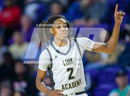 Thumbnail 2 in Columbus vs. Link Academy (City of Palms Classic) photogallery.