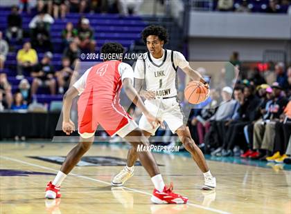 Thumbnail 1 in Columbus vs. Link Academy (City of Palms Classic) photogallery.