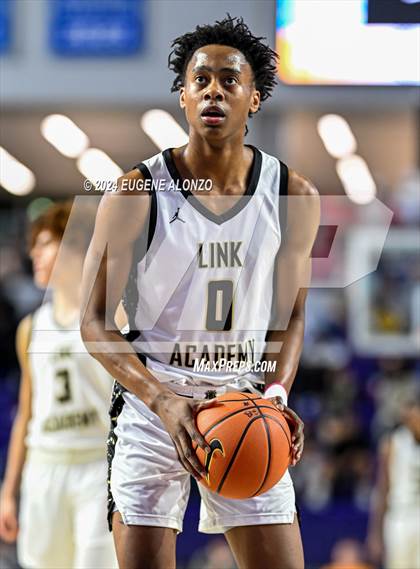 Thumbnail 2 in Columbus vs. Link Academy (City of Palms Classic) photogallery.