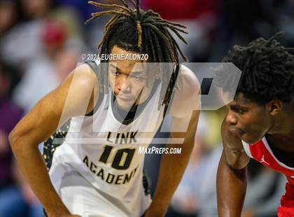 Thumbnail 3 in Columbus vs. Link Academy (City of Palms Classic) photogallery.