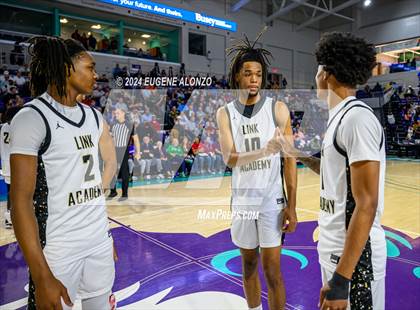 Thumbnail 3 in Columbus vs. Link Academy (City of Palms Classic) photogallery.
