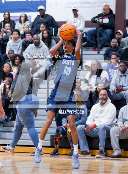 Thumbnail 2 in Greenbrier vs. South Florence photogallery.